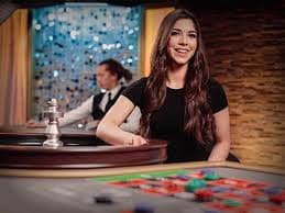 Platform masterslot99 menampilkan pasar sportsbook dan kasino langsung